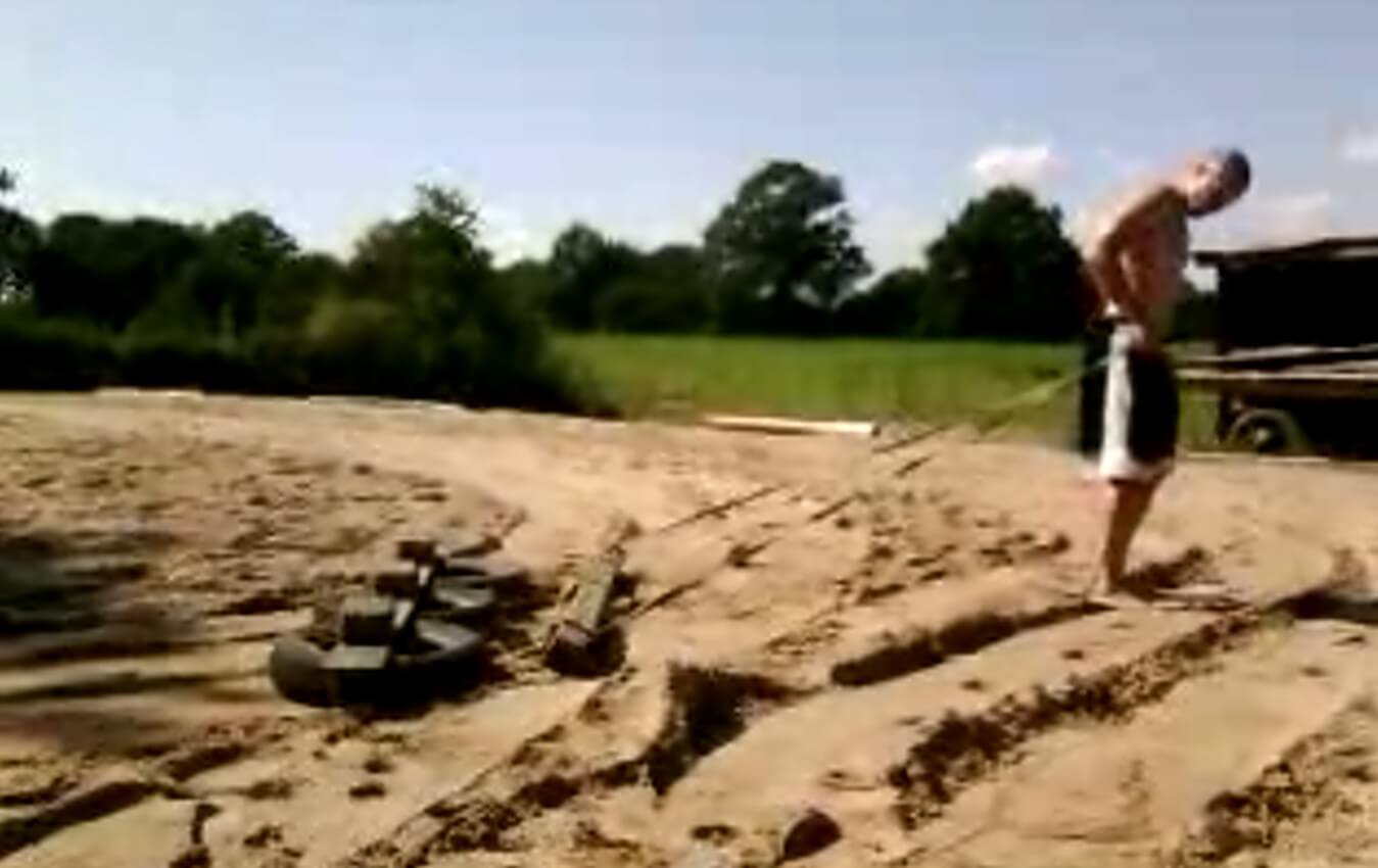 Alternatives Beintraining mit einem Sandschlitten (Juli 2011)
